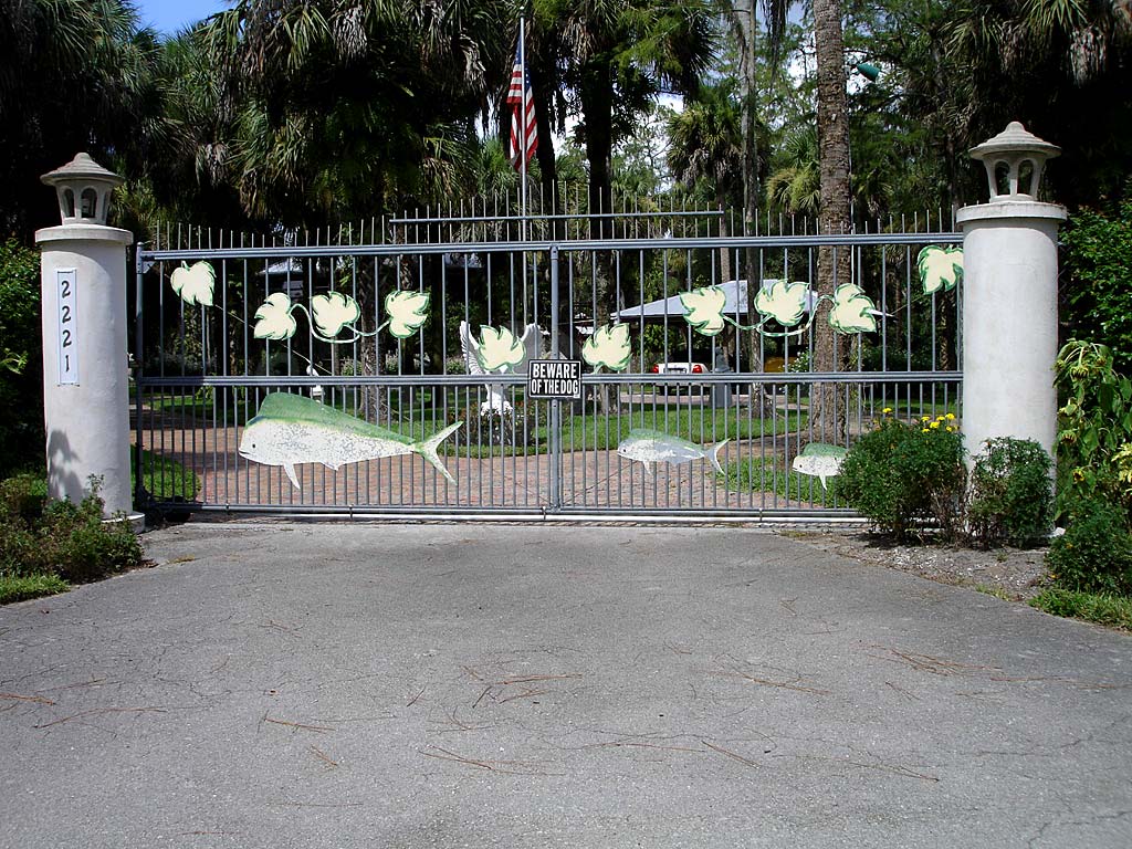 North East Naples Entrance